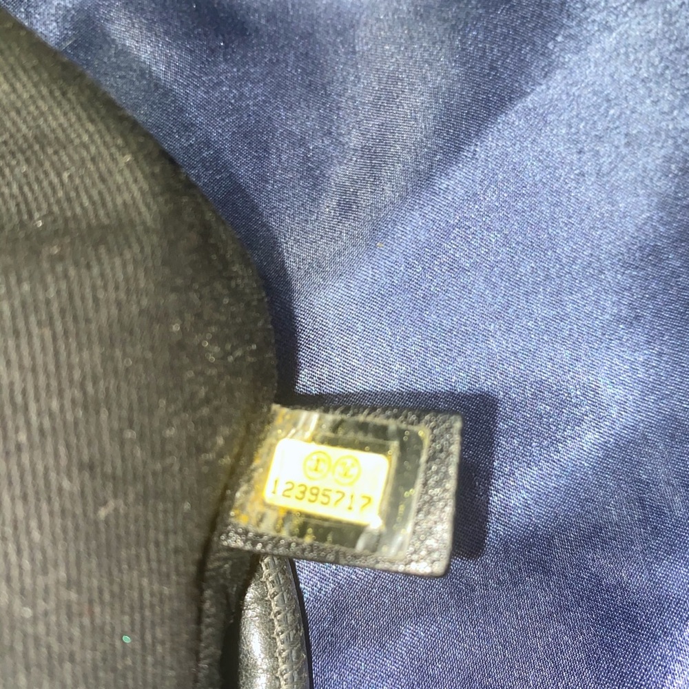 Chanel Quilted Hobo Bag - Picture 8 of 8